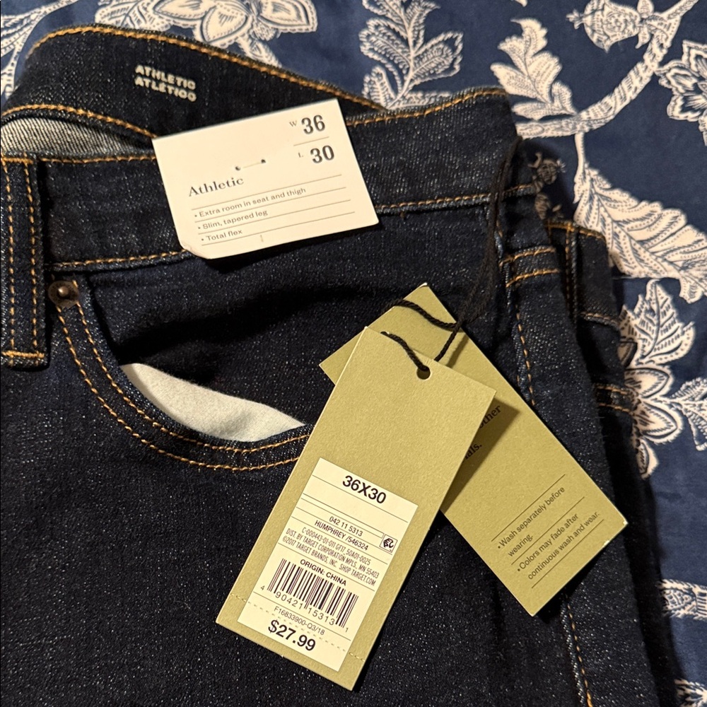 Goodfellow Men's Deep Indigo Relaxed Jeans